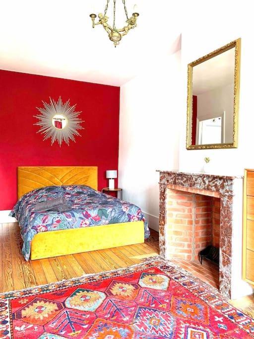 Maison De Charme Avec Vue Sur Chateau ปิแอร์ฟงด์ ภายนอก รูปภาพ